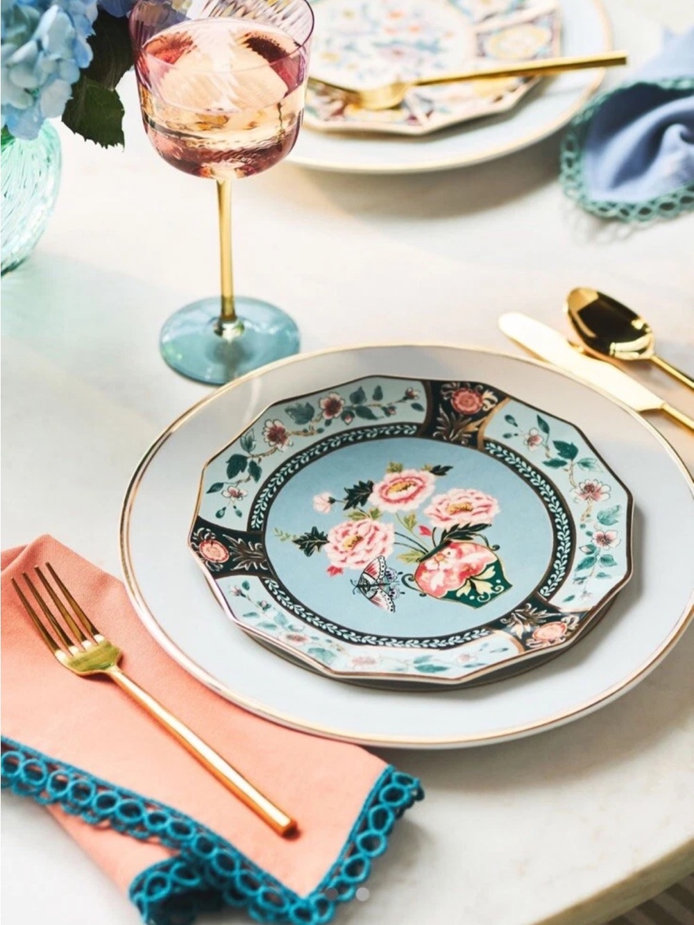 Anthropologie Bibi Pastel Floral Dessert Plates -set of 4